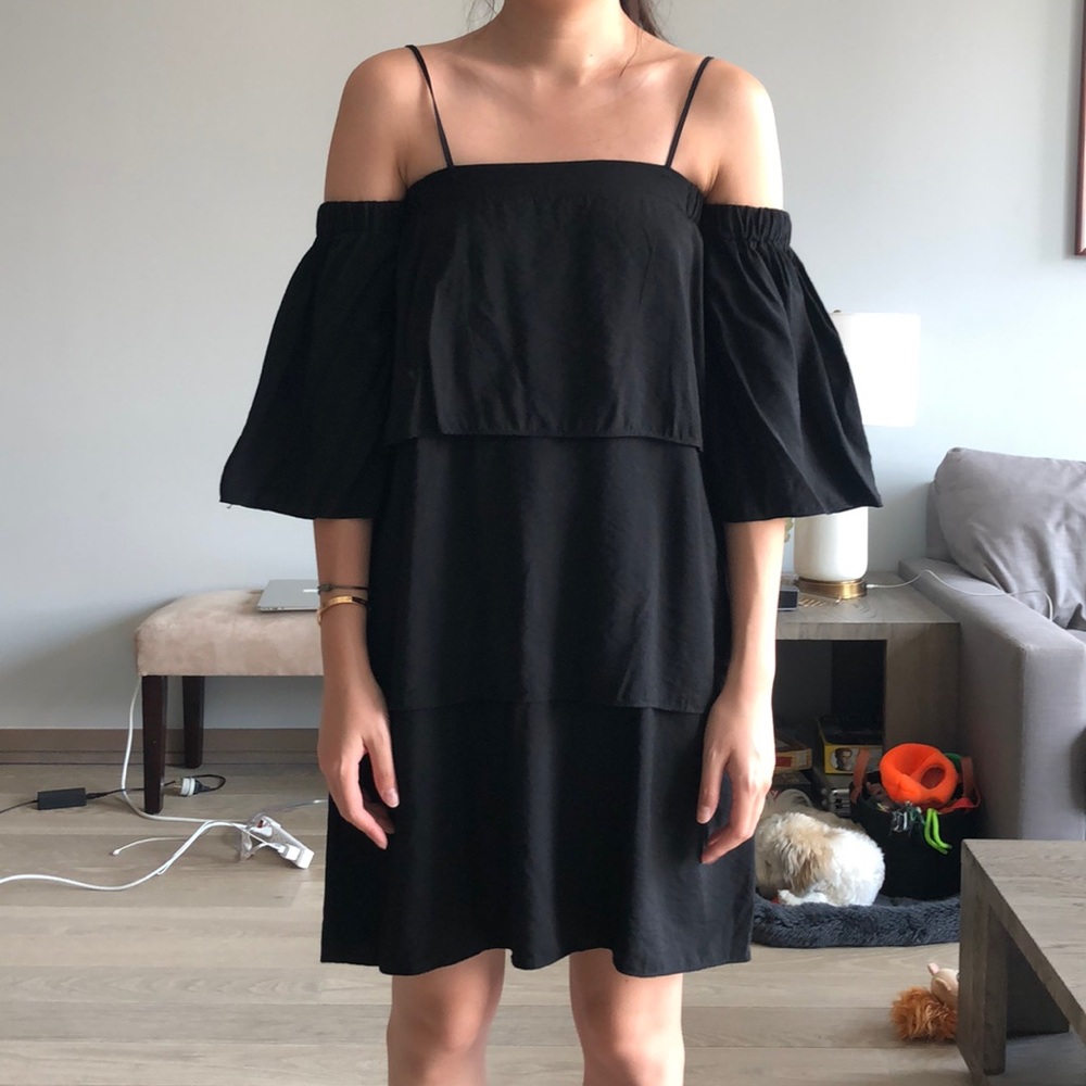 Editor’s Market Black Linen Dress Medium